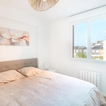 L'ecume De - A 2min De La Apartment