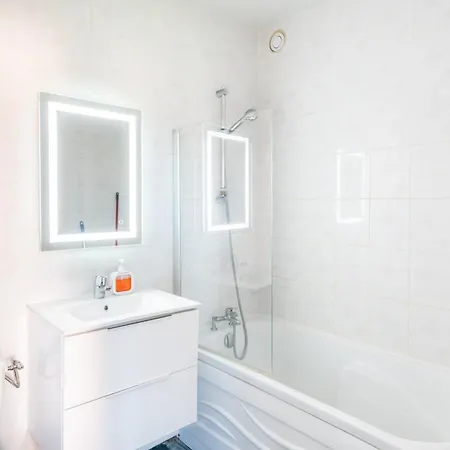 Lägenhet L'ecume De - A 2min De La *